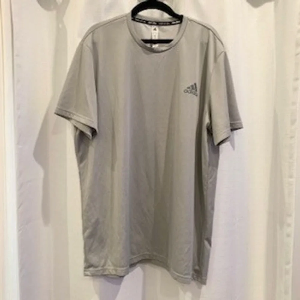 Adidas Mens Climalite Grey Short Sleeve Performance T-Shirt XL AZ5137